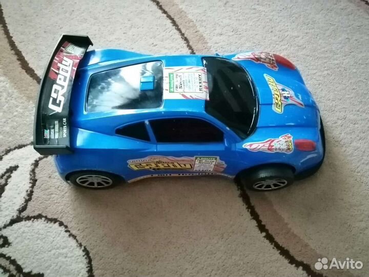 Машина гоночная большая