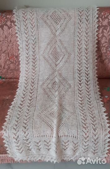 Пуховый платок шаль