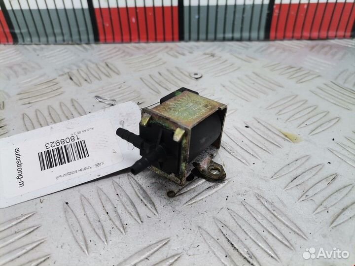Клапан вакуумного управления Audi A4 B5 1999