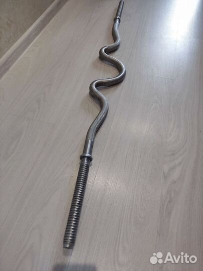 Гриф изогнутый