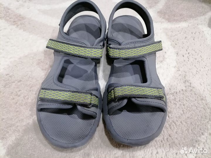 Сандалии Outventure