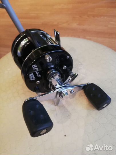 Катушка мультипликатор Abu Garcia