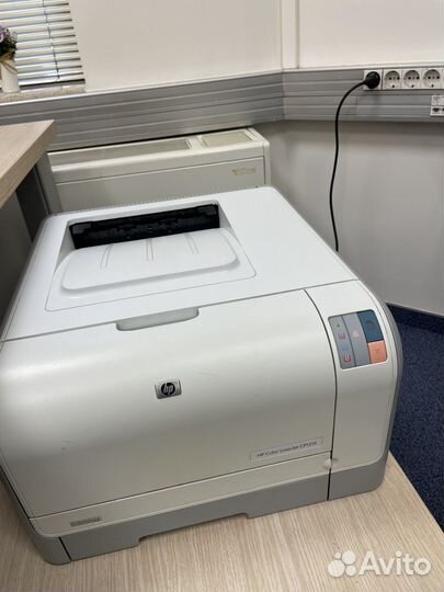 Б/У цв. лазер. принтер hp color laserjet cp1215