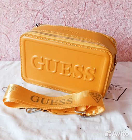 Сумка guess