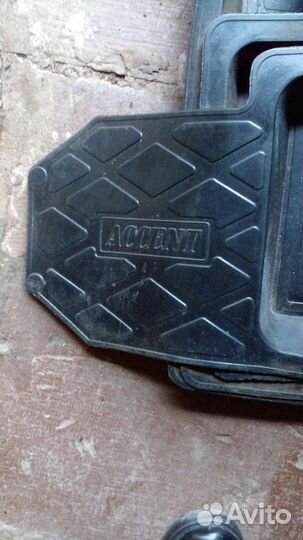 Автомобильные коврики резиновые