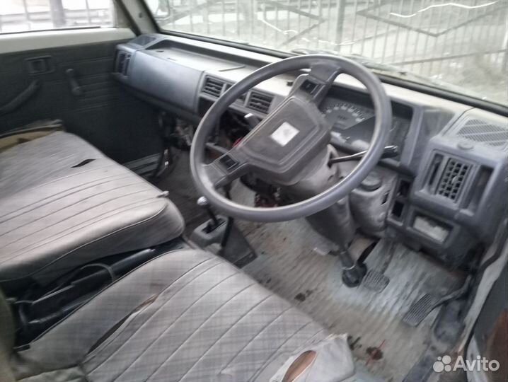 Кабина Mazda Bongo brawny