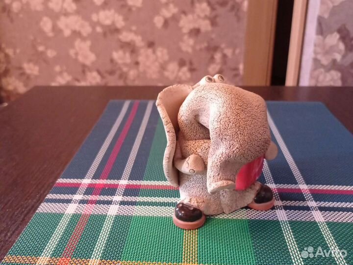 Статуэтка слон