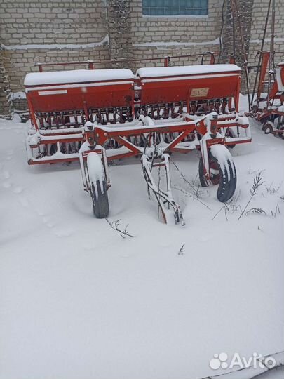 Трактор МТЗ (Беларус) 1221.2, 2002
