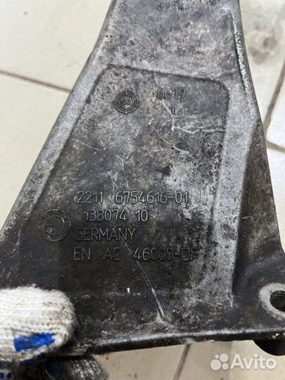 Крепления опора двигателя Bmw 7 E65 N62