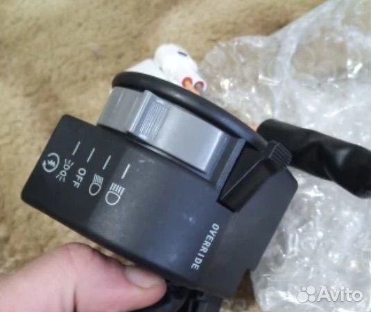 Переключатель для квадроцикла с креплением на руль