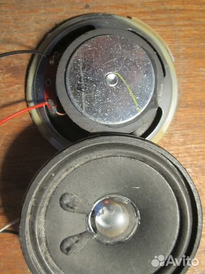 Динамики 8 Ом 3 Ватт 2шт