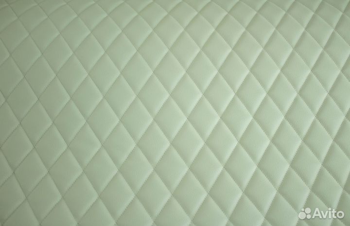 Стеганая экокожа белая с белым ромбом