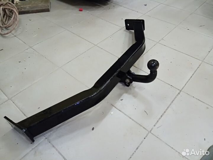 Фаркоп для Nissan Patrol Y61