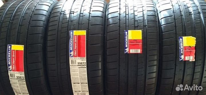 Michelin Pilot Super Sport 255/45 R19 100Y