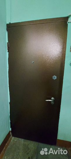 Металлическая дверь бу