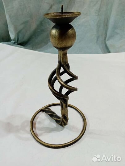 Подсвечник кованный