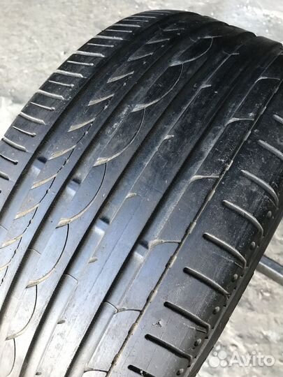 Yokohama Advan Sport V103 245/40 R18