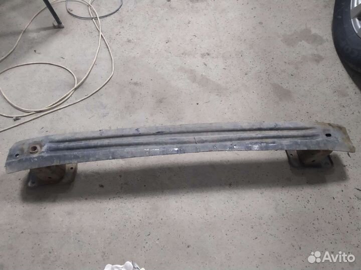 Усилитель заднего бампера ford focus 3