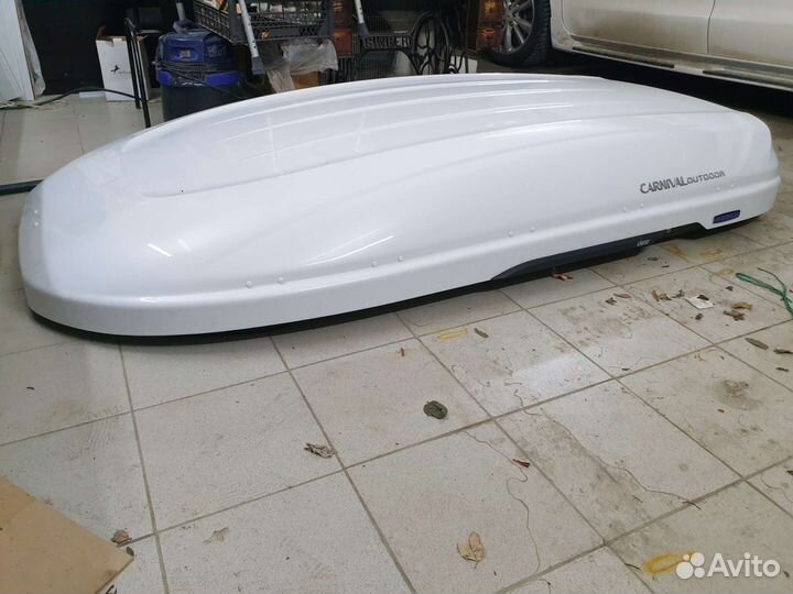 Автобокс на крышу Khoto Kia Carnival