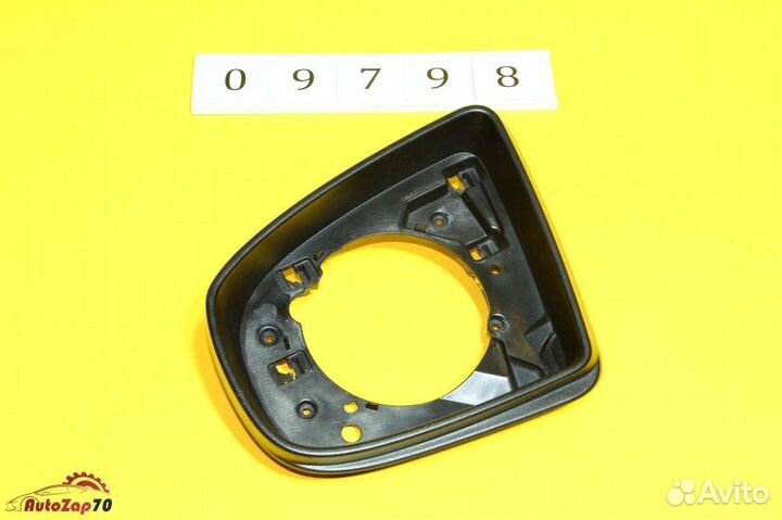 Накладка зеркала левая Bmw X5 E70 2008