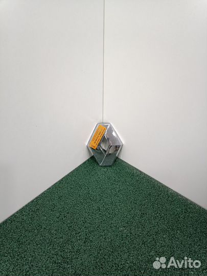 Эмблема Renault