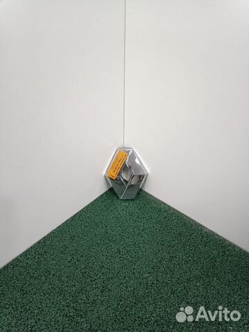 Эмблема Renault