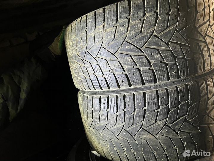 Dunlop Ice Touch 275/35 R20