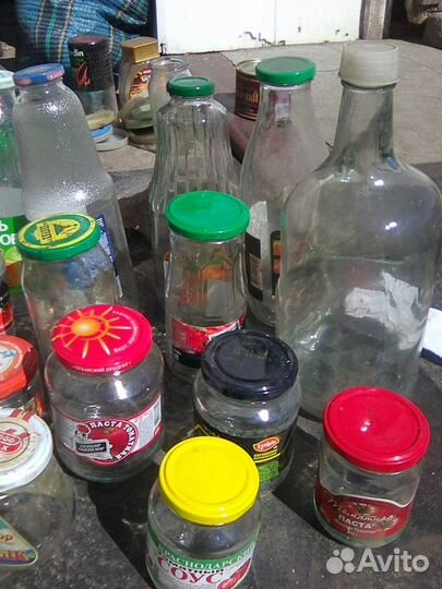 Банки разные объемом