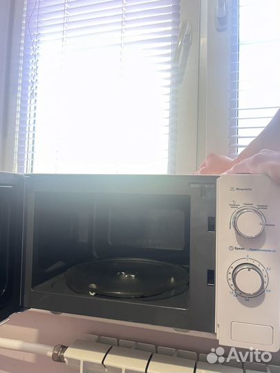 Микроволновая печь Midea