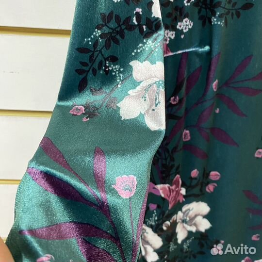 Бархатное платье зеленое 40/42