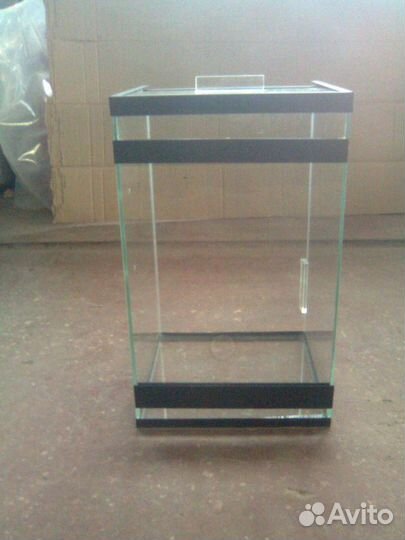 Аквариумы и террариумы любых размеров