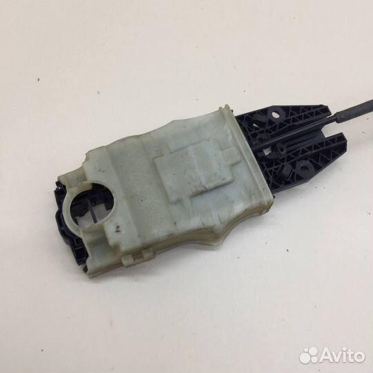 Замок двери задней левой Skoda Rapid 2019