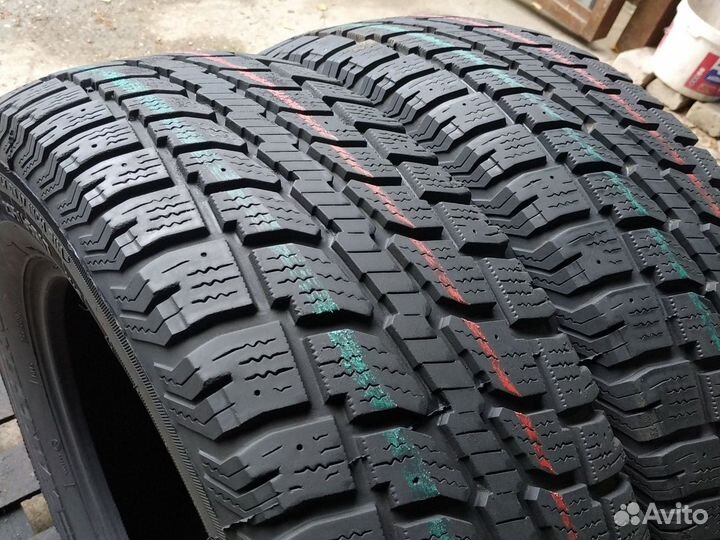 Winter Tact Snow + Ice 235/65 R17 104S