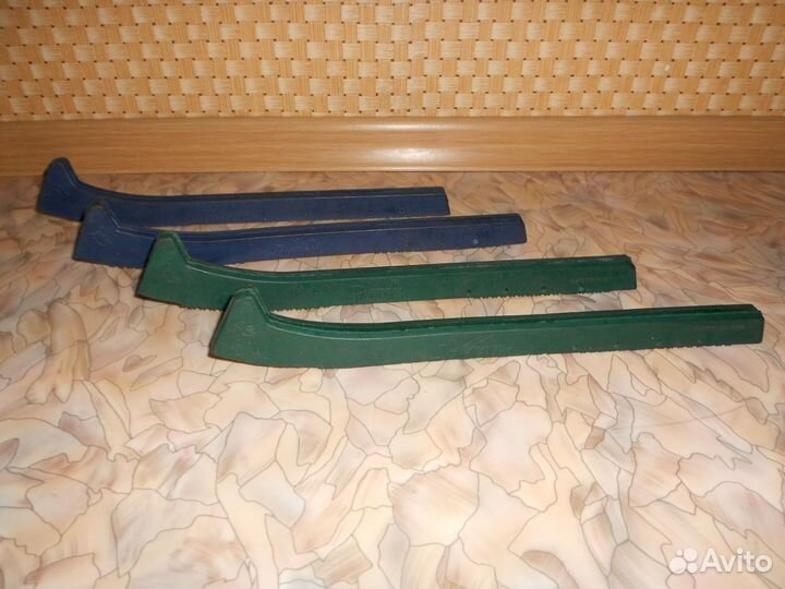 Чехлы для коньков