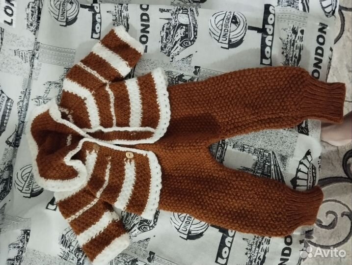 Вязаные детские костюмы