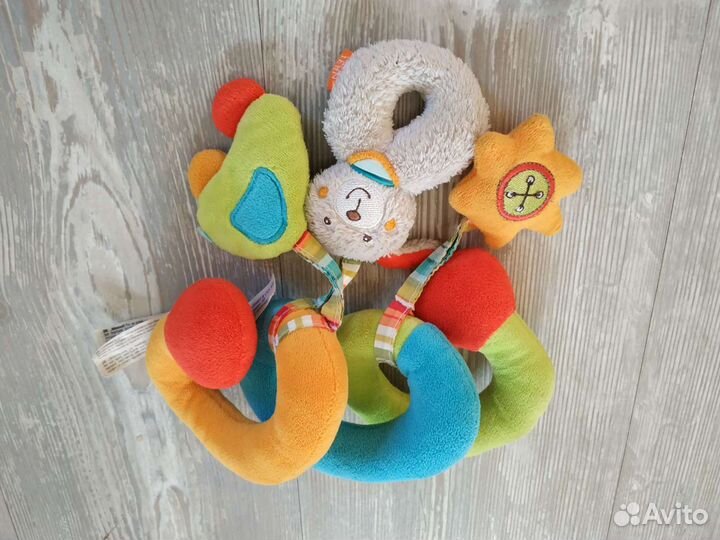 Грызунки. Погремушки, подвески на коляску, кроватк