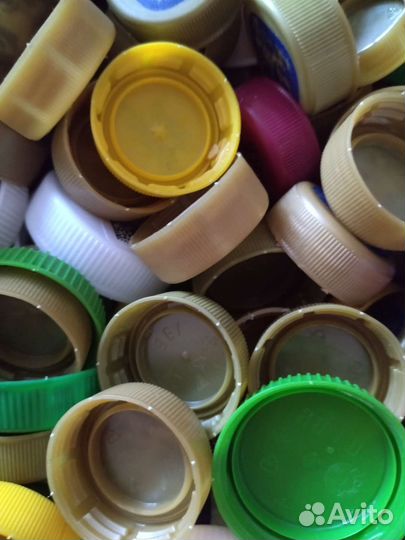 Пластиковые крышки для поделок