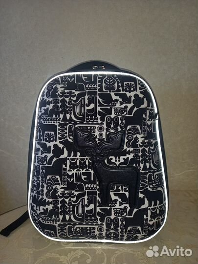 Рюкзак школьный для девочки новый