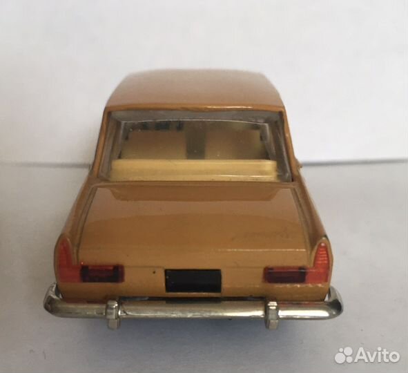 Москвич 412 А2 без ми. Цвет охра