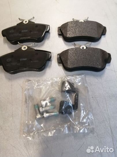 Колодки тормозные задние