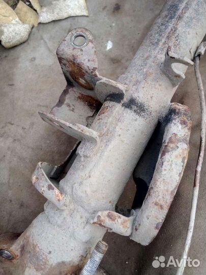 Балка(чулок) заднего моста Нива