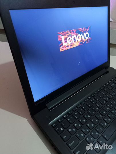 Ноутбук lenovo