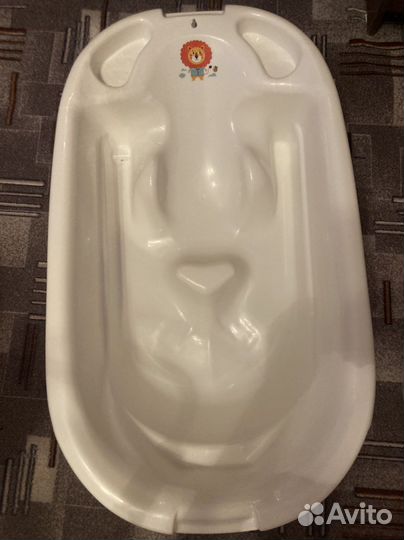 Ванночка для купания новорожденного