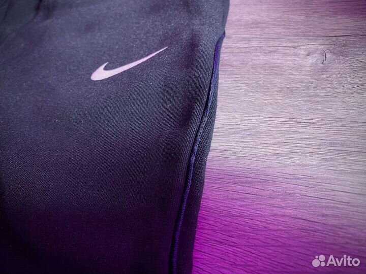 Штаны Nike темно-синие утепленные новые