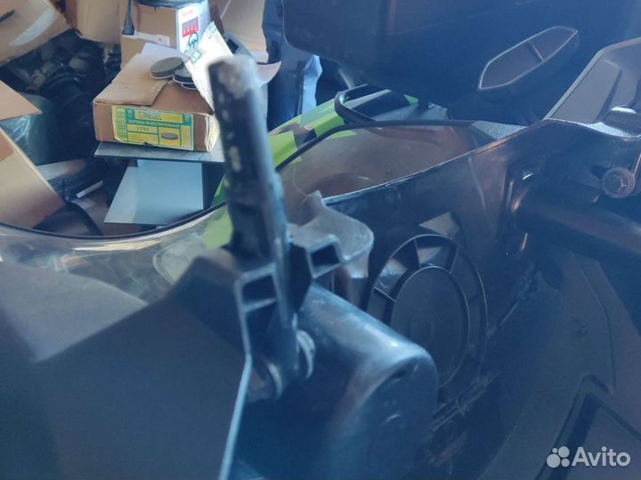 Ветровое стекло для квадроцикла