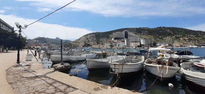 2-к. квартира, 42 м², 1/2 эт.