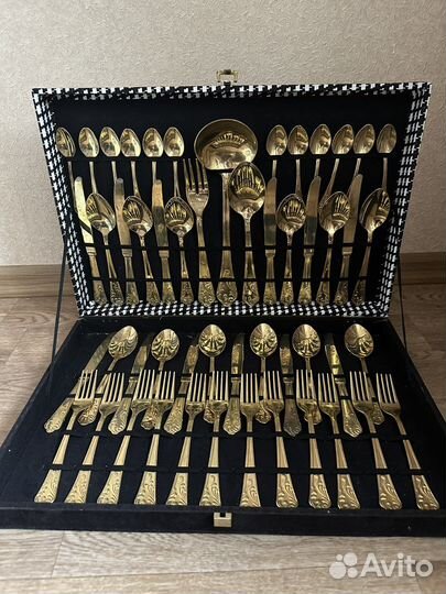 Набор столовых приборов новый