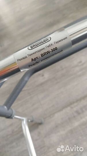 Костыли, инвалидная коляска, ходунки