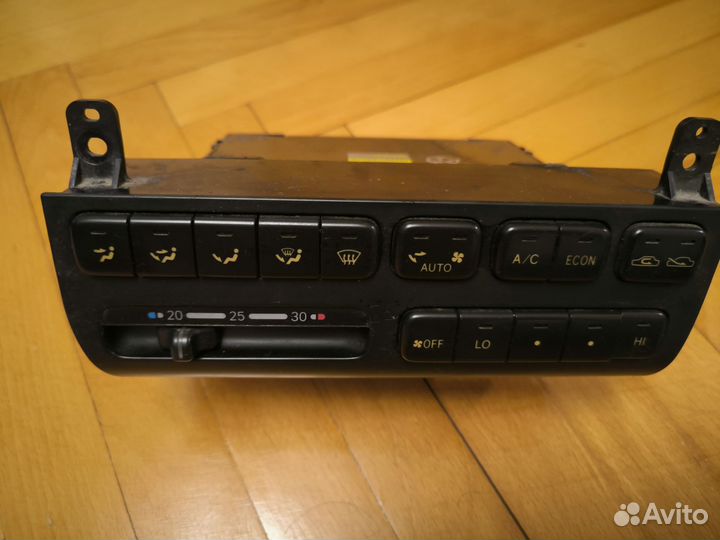 Блок управления климатом Тойота