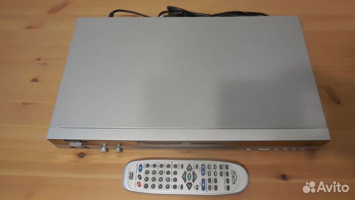 DVD проигрыватель Xoro HSD 400plus